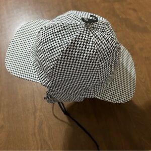 Jacobson J-hats NWOT